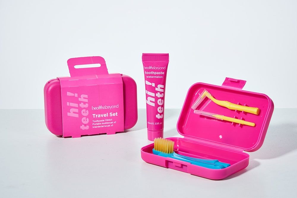 Teeth Travel Set