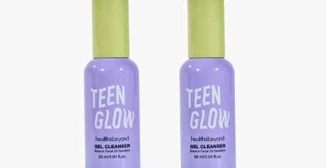 Gentle Gel Cleanser: The Perfect Solution for Teenage Skin Care